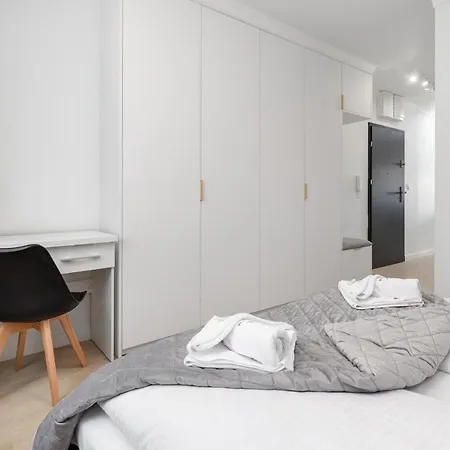 Plac Slowianski Stylish With Balcony Center By Renters Apartment *